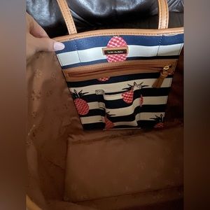 Tory Burch NWOT, Kerrington Pineapple Tote
